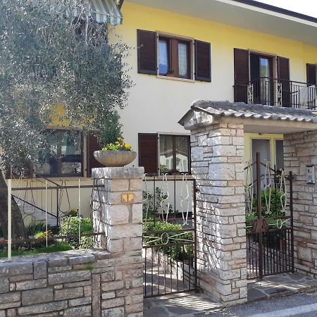 Casa Vacanze Ester Brenzone sul Garda Buitenkant foto