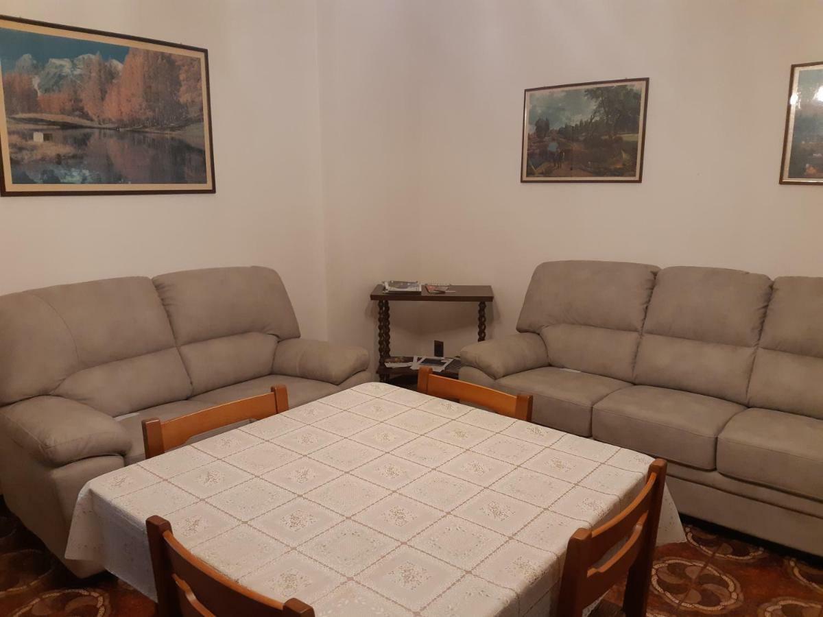 Casa Vacanze Ester Brenzone sul Garda Buitenkant foto