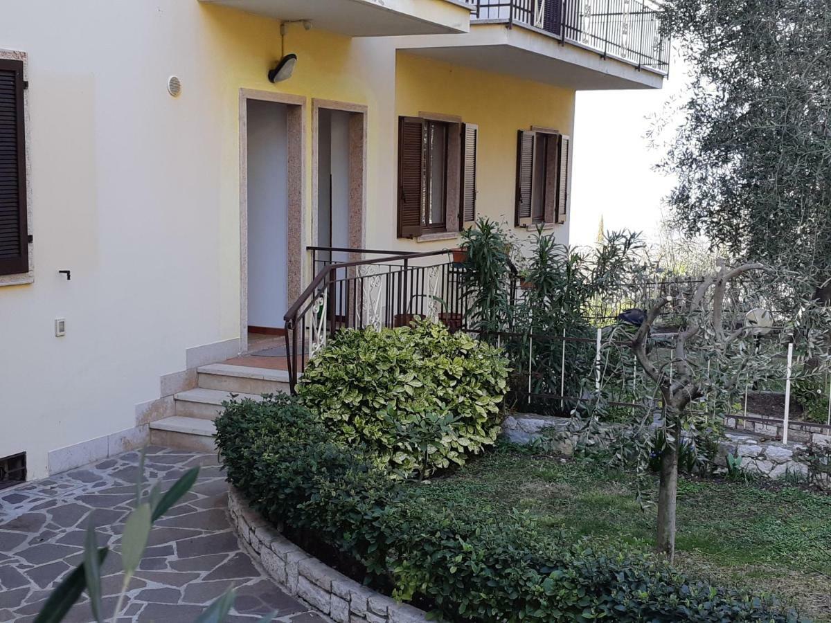 Casa Vacanze Ester Brenzone sul Garda Buitenkant foto
