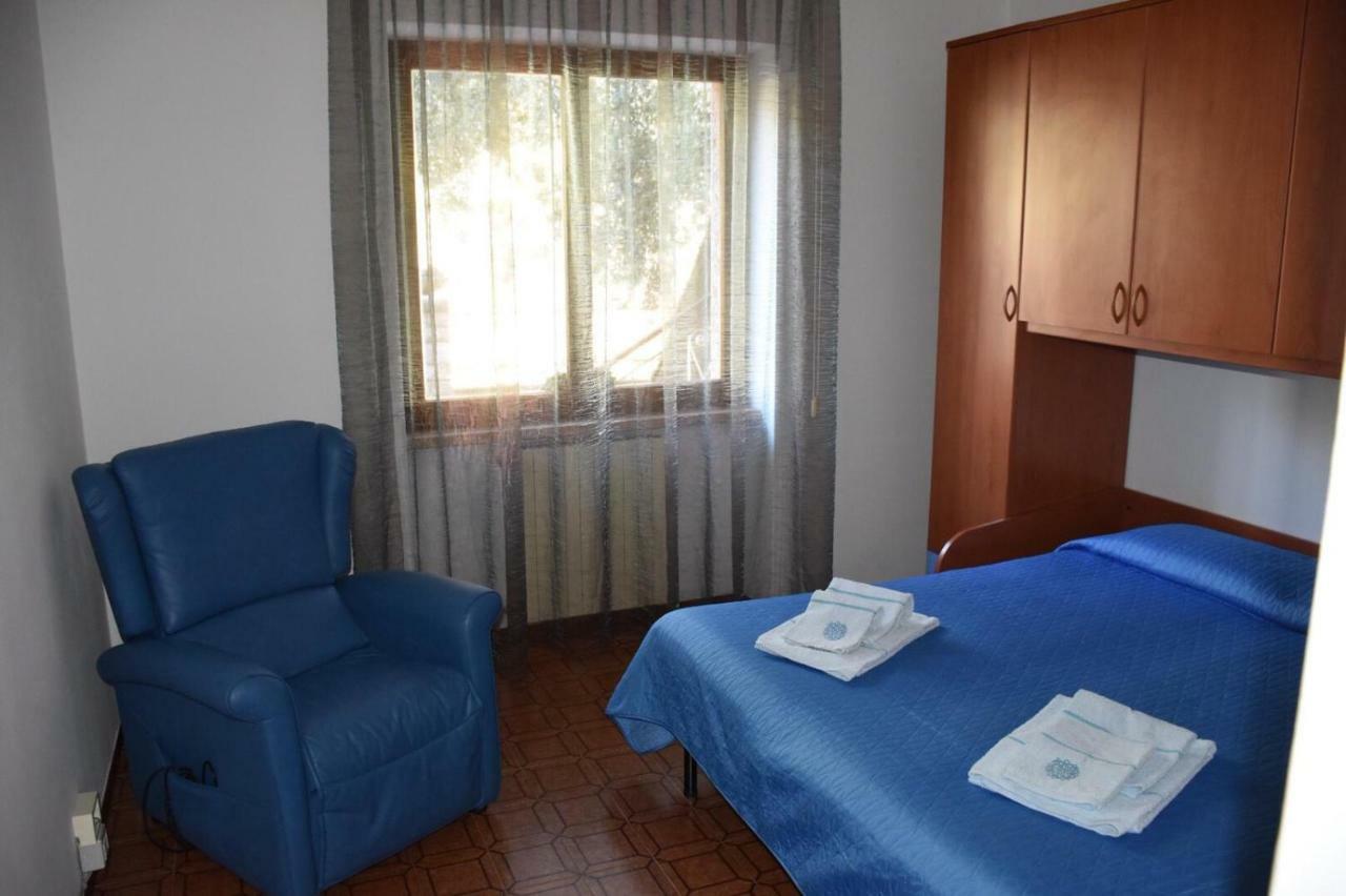Casa Vacanze Ester Brenzone sul Garda Buitenkant foto